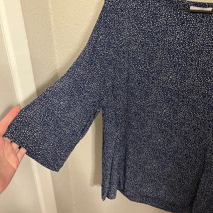 H&M - Blouse with small flowers - blue and white